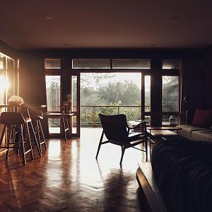 Deluxe Pool Suite Valley View